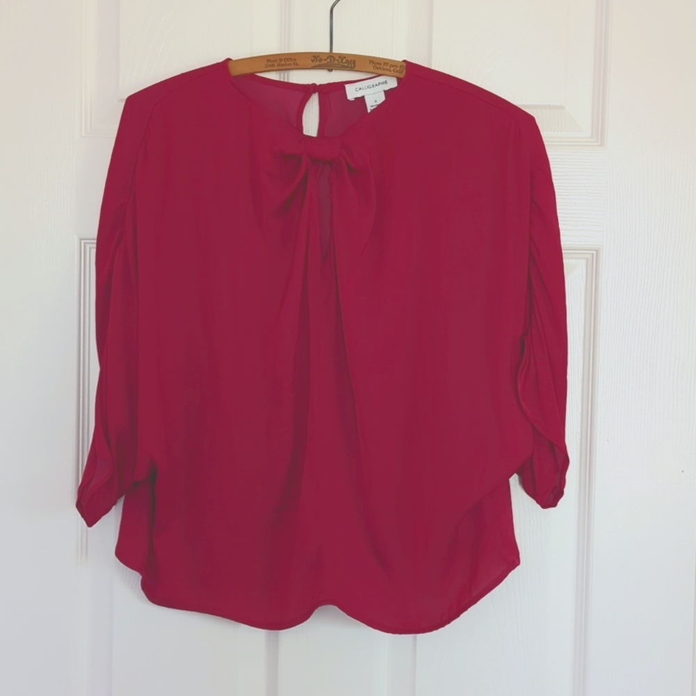 Calligraphe Cropped Bow Neckline Detail